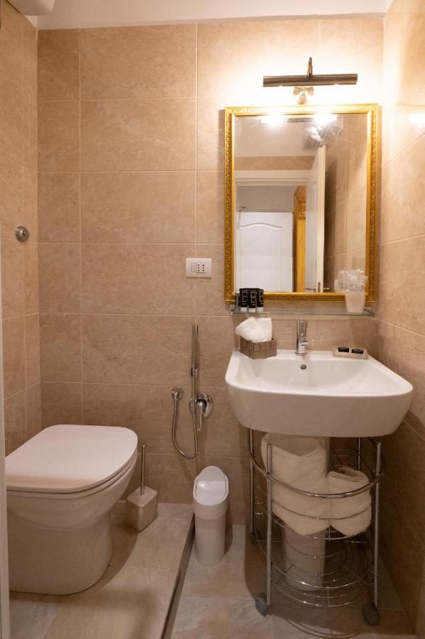 Venus Inn Rome Guest House Εξωτερικό φωτογραφία